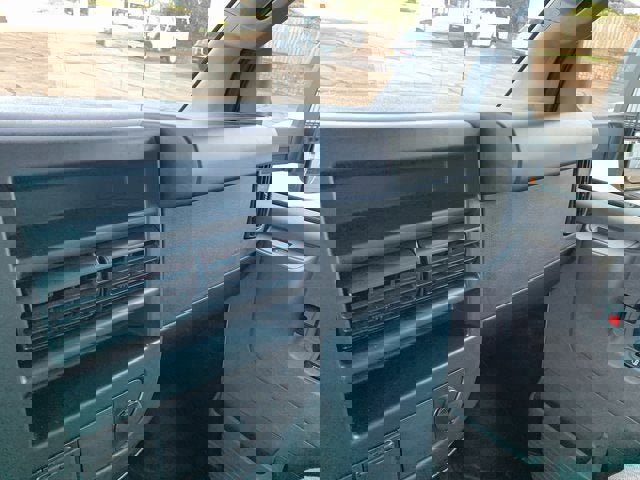 New 2024 GMC Savana 3500 Extended w/ Power Convenience Package image 17