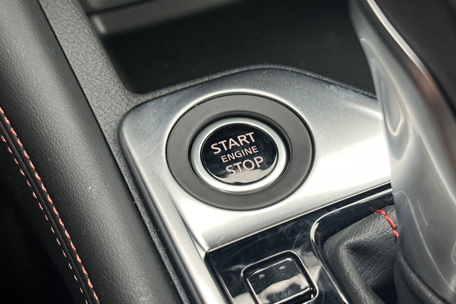 Used 2025 Nissan Sentra SR w/ SR Premium Package image 20