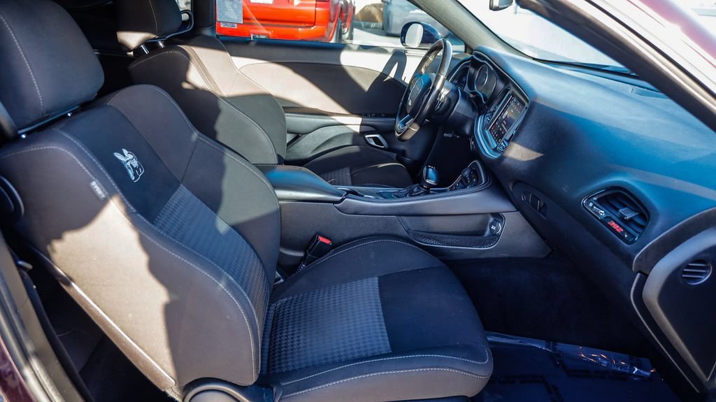 Used 2020 Dodge Challenger R/T Scat Pack RWD image 20