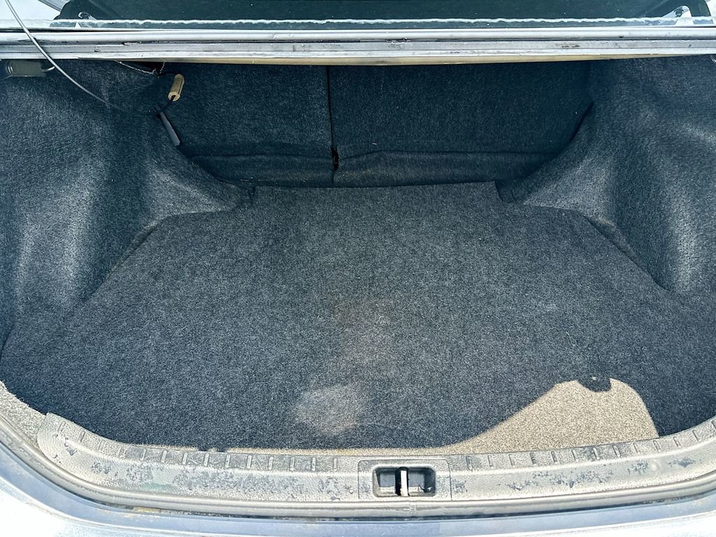 Used 2017 Toyota Corolla L FWD image 16
