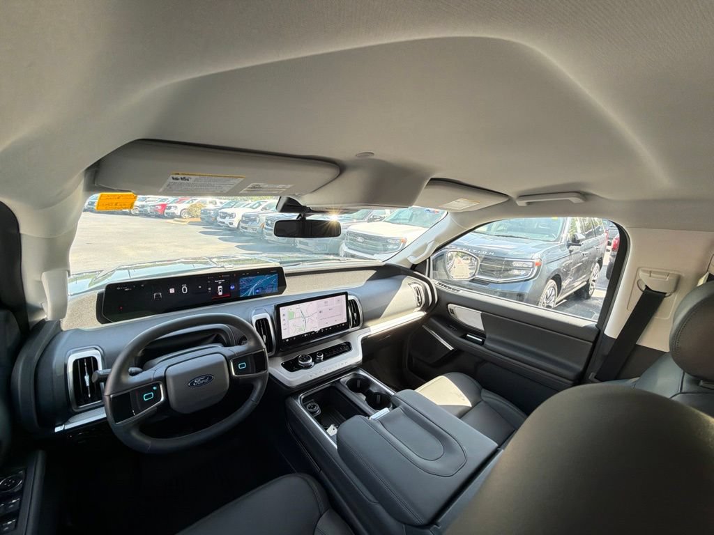 New 2026 Ford Expedition Max Active AWD/4WD image 11