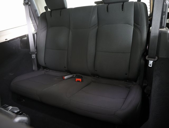 Used 2022 Jeep Wrangler Sport image 8