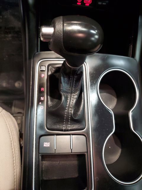 Used 2017 Kia Sorento LX image 26