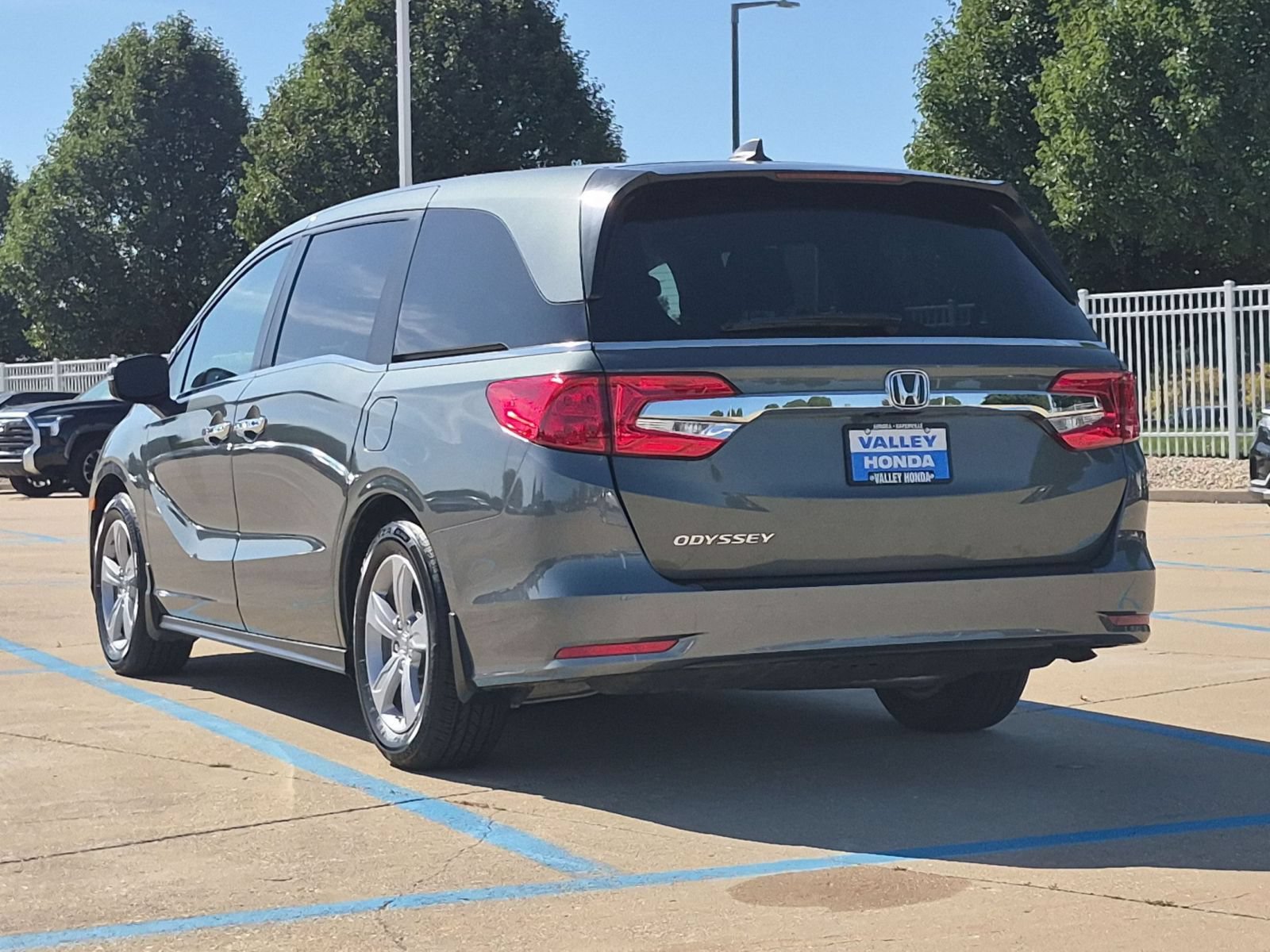 Used 2020 Honda Odyssey EX-L image 8