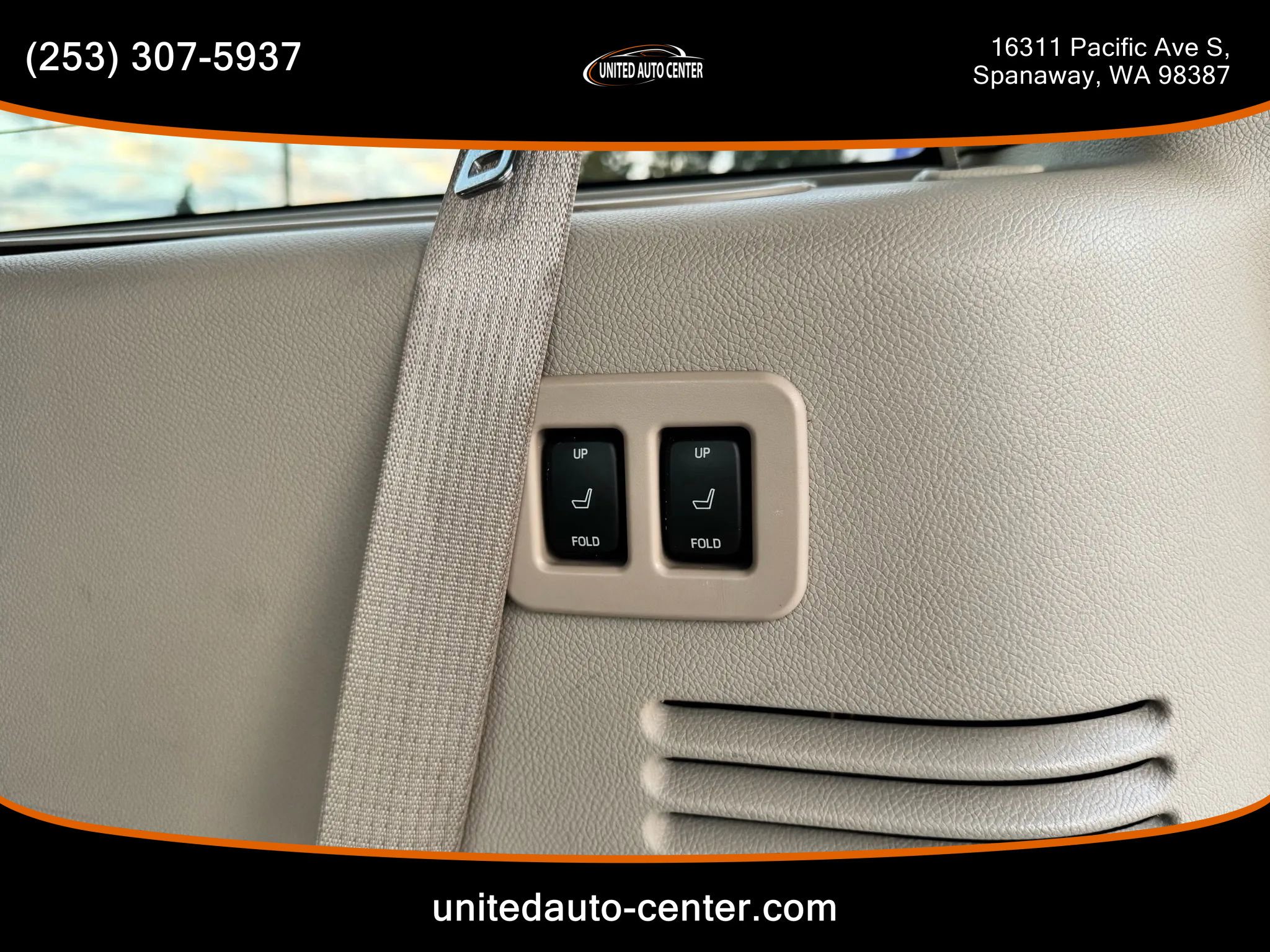 Used 2013 Ford Expedition Limited image 22