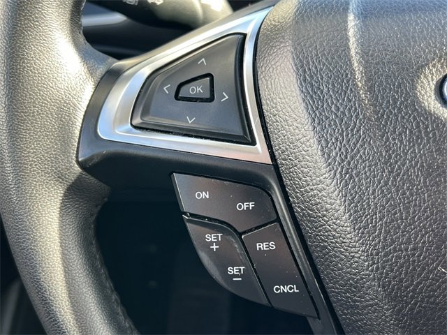 Used 2024 Ford Edge SEL image 20