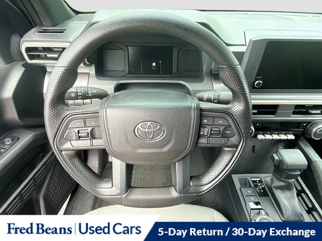 Used 2024 Toyota Tacoma SR5 AWD/4WD image 14