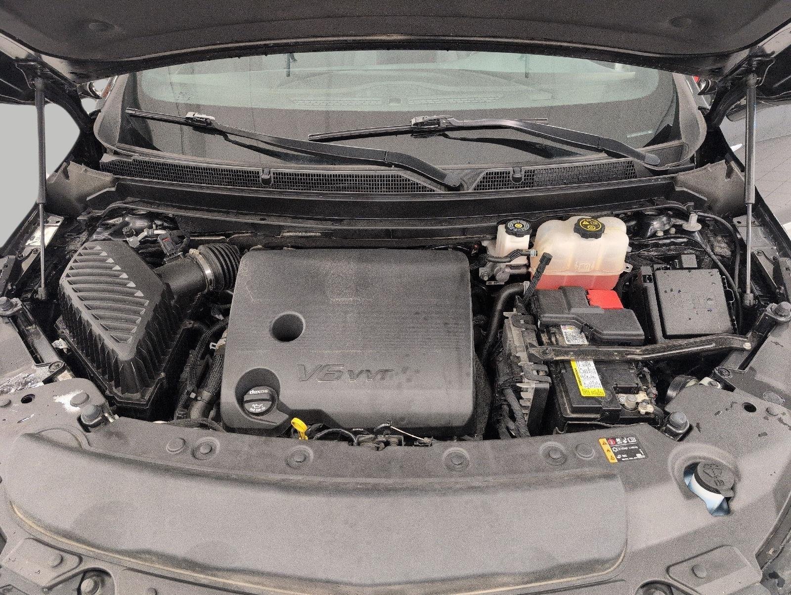 Used 2023 Buick Enclave Essence w/ LPO, Floor Liner Package AWD/4WD image 36