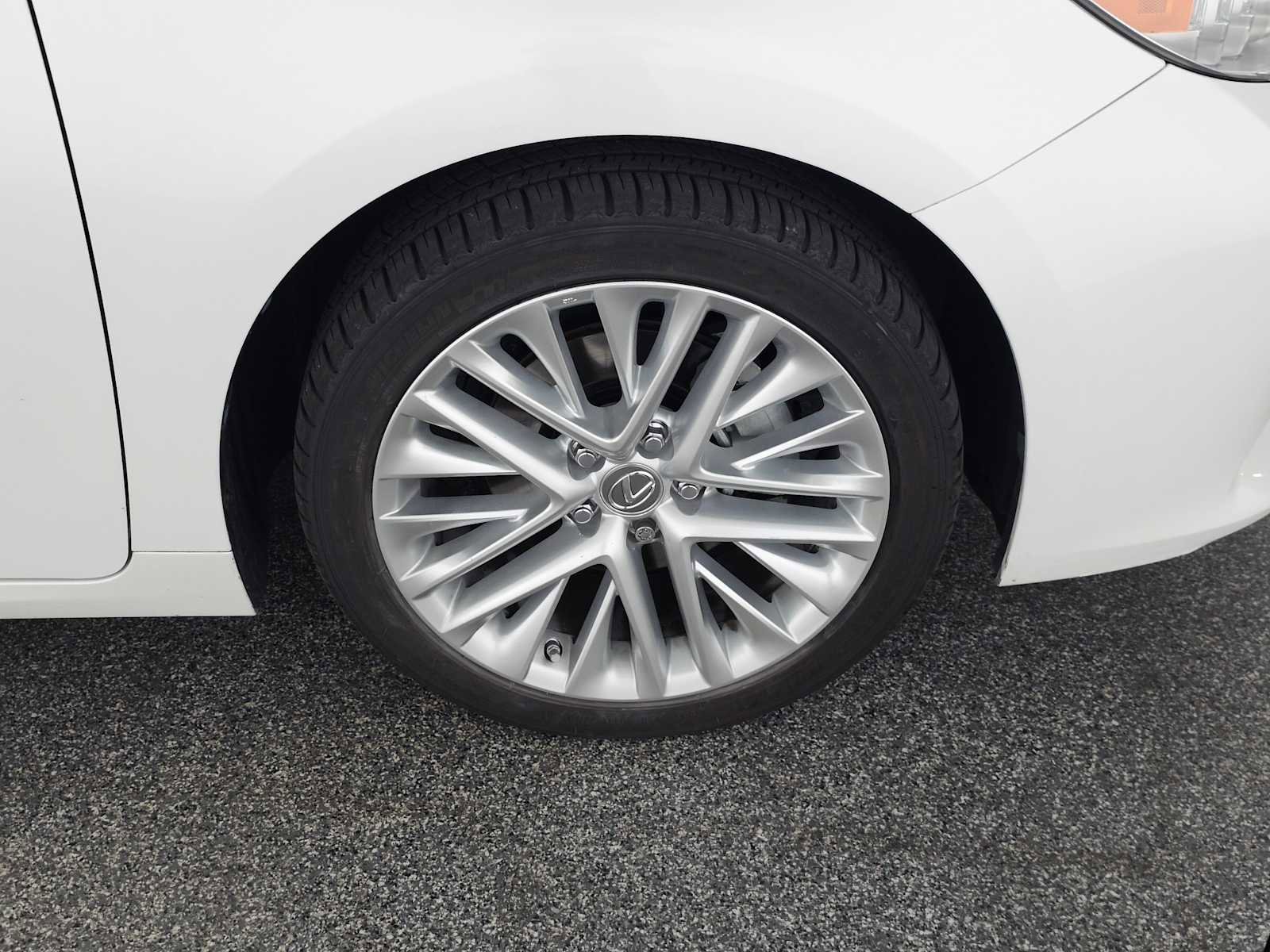 Used 2014 Lexus ES 350 image 9