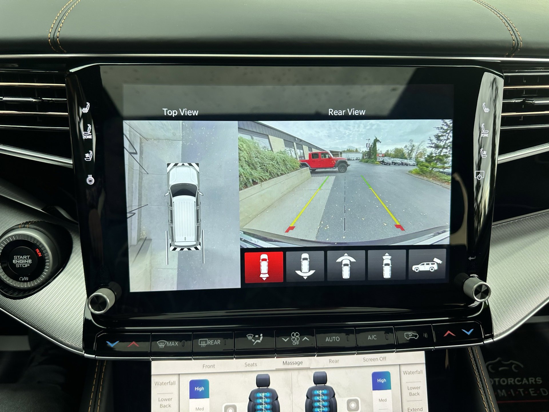 Used 2023 Jeep Grand Wagoneer Series III w/ Rear-Seat Entertainment Group image 21