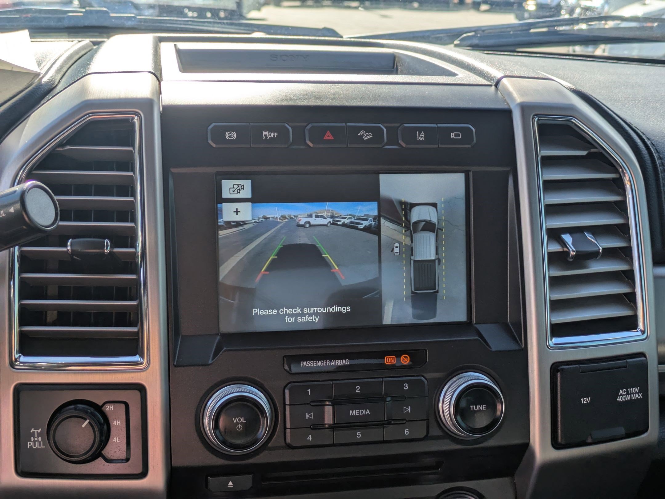 Used 2017 Ford F350 Platinum w/ Platinum Ultimate Package image 25