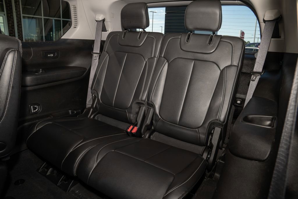 Used 2022 Jeep Grand Cherokee L Limited image 10