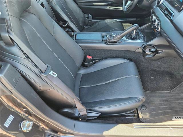 Used 2020 MAZDA MX-5 Miata Grand Touring image 15
