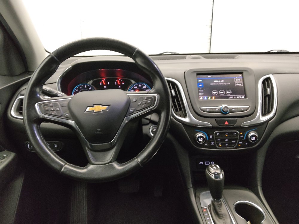 Used 2020 Chevrolet Equinox LT w/ Driver Convenience Package image 22