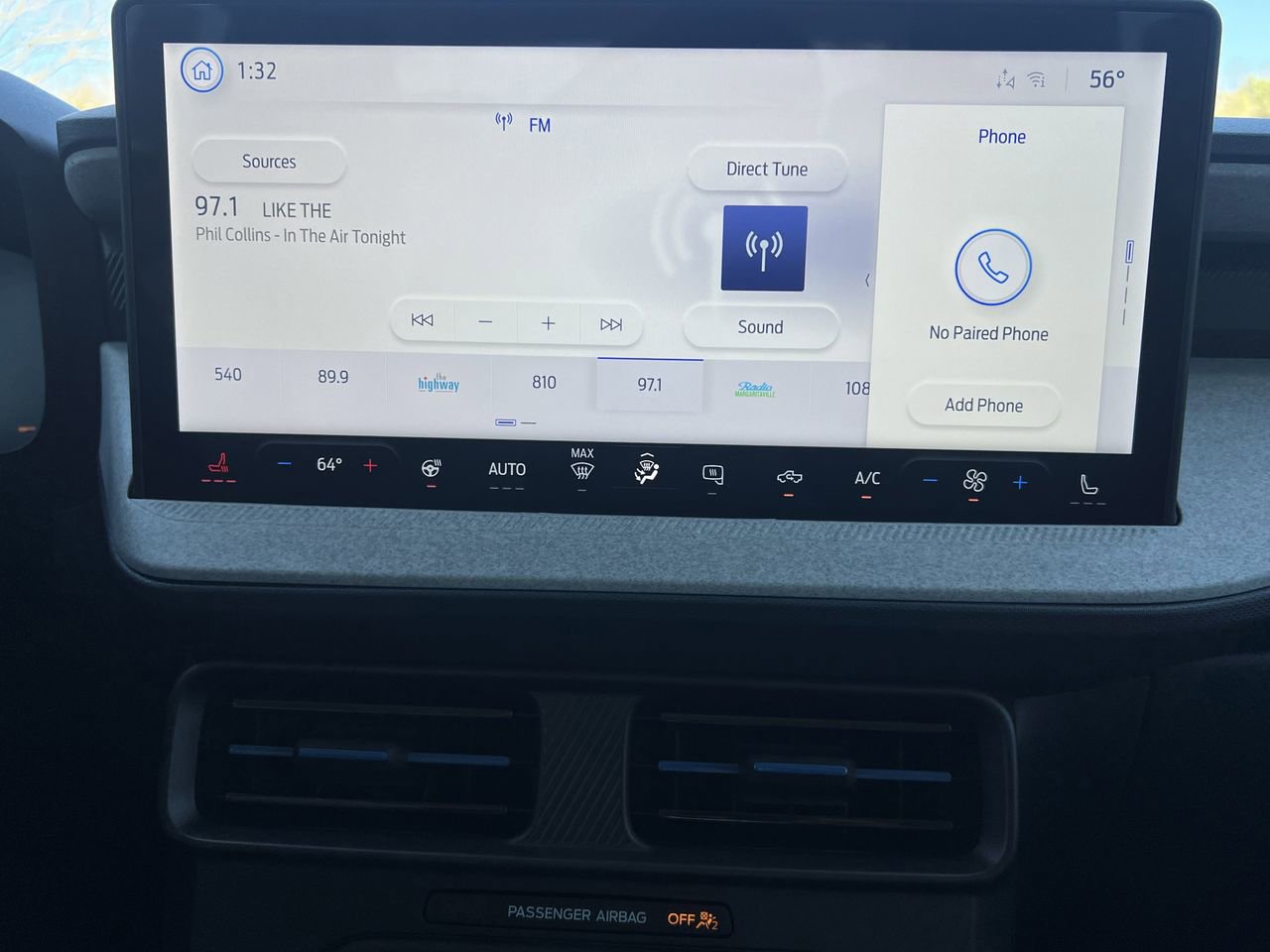 New 2026 Ford Maverick XLT w/ XLT Luxury Package image 4