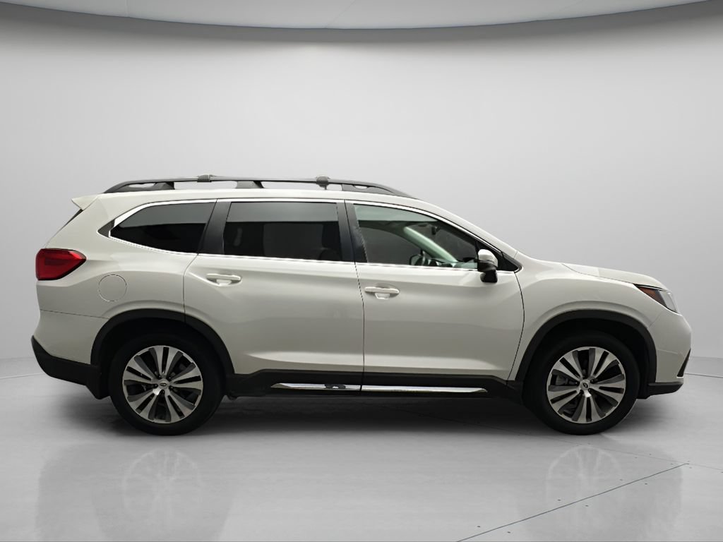 Used 2022 Subaru Ascent Limited w/ Technology Package AWD/4WD image 7