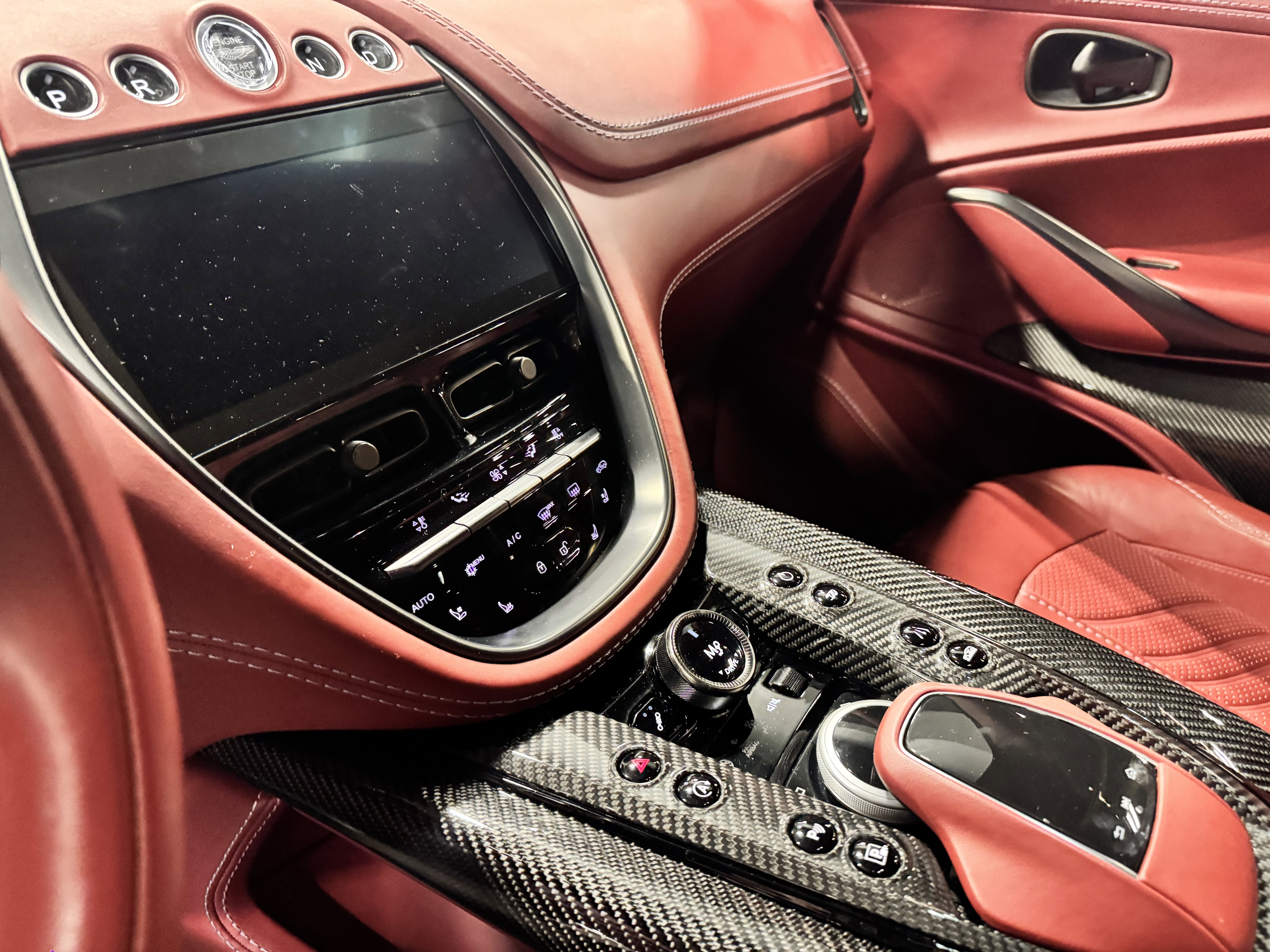 Used 2023 Aston Martin DBX 707 image 12