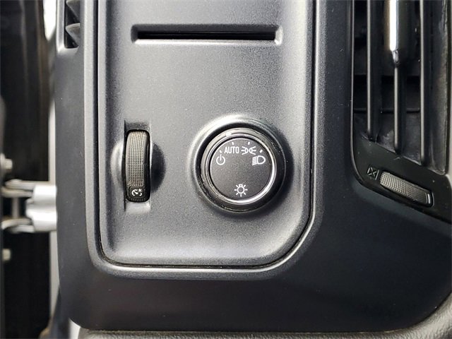 Used 2016 Chevrolet Silverado 1500 W/T w/ Trailering Package image 12