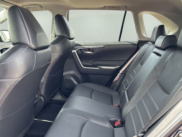 Used 2023 Toyota RAV4 XLE Premium FWD image 14