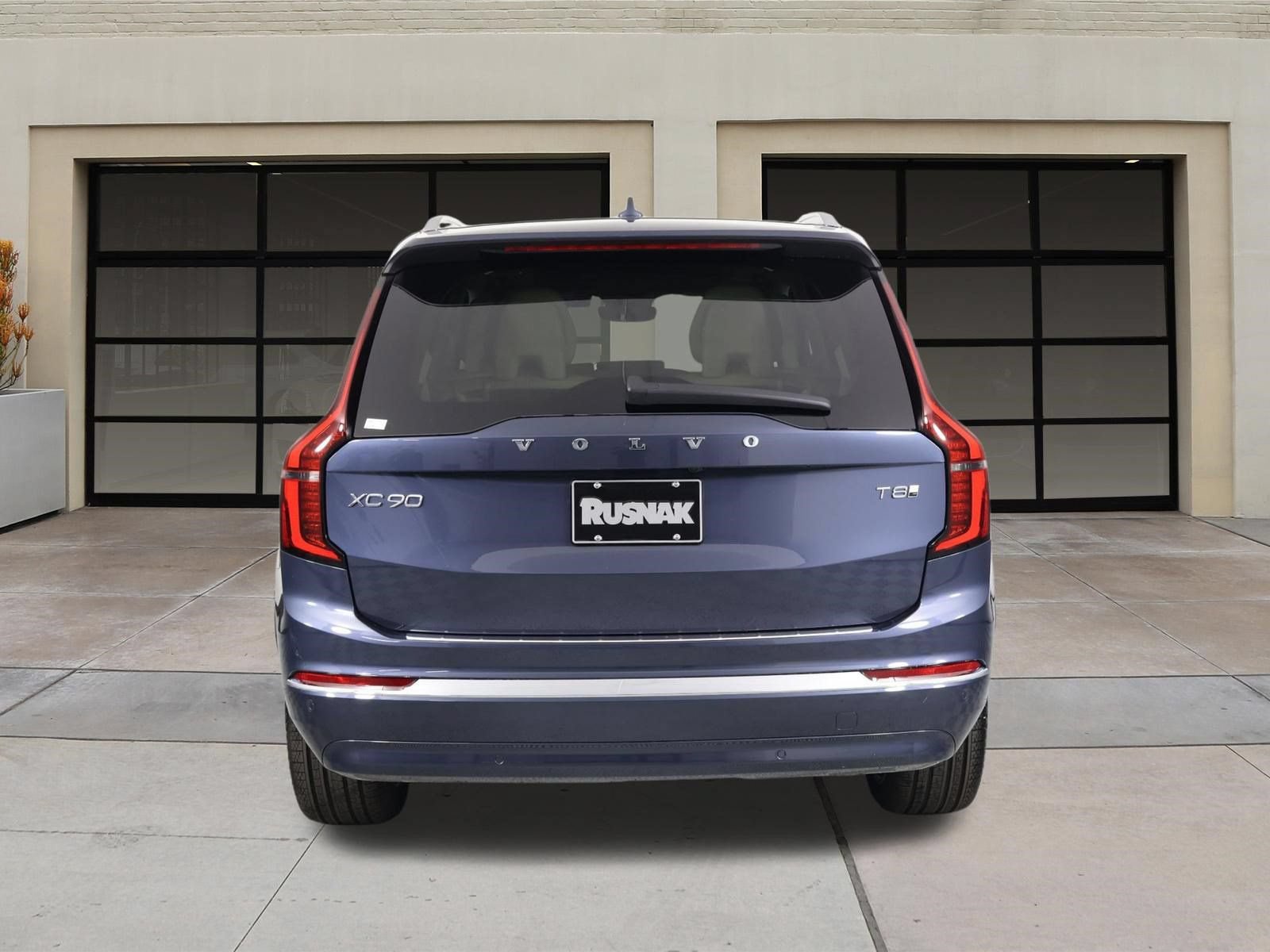 New 2026 Volvo XC90 T8 Ultra w/ Protection Package AWD/4WD image 4