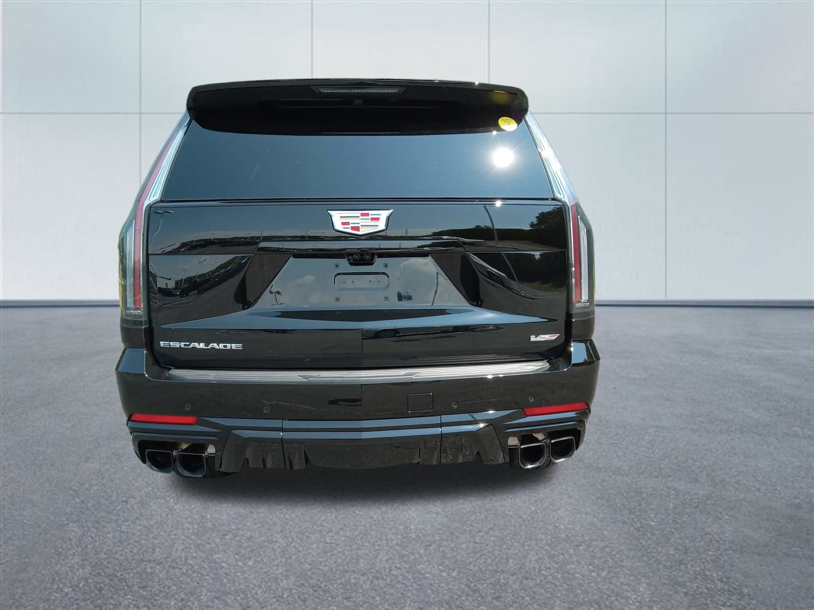 Certified 2026 Cadillac Escalade V AWD/4WD image 4