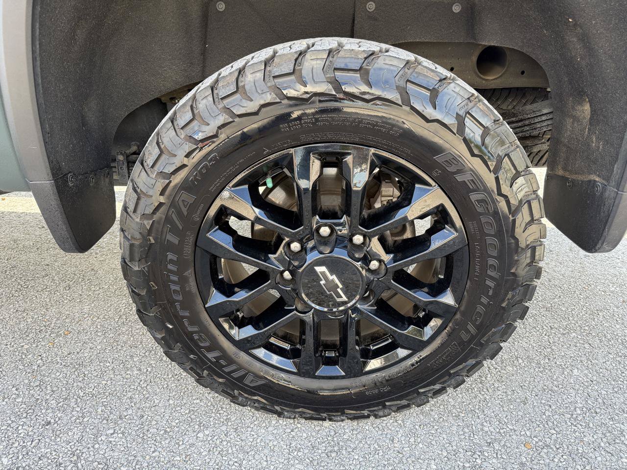 Used 2025 Chevrolet Silverado 2500 LTZ w/ Trail Boss Package AWD/4WD image 12