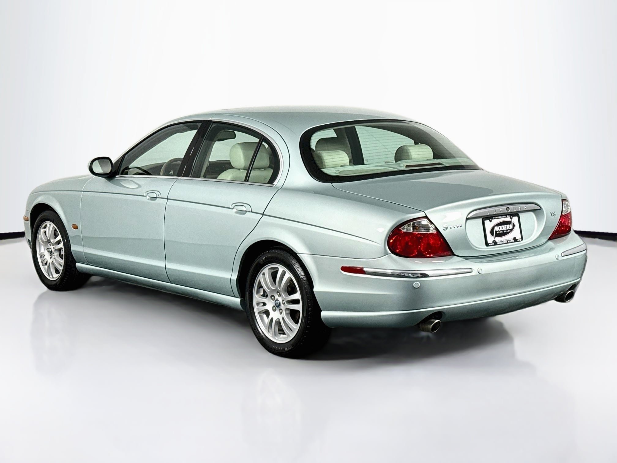 Used 2003 Jaguar S-TYPE 4.2 RWD image 13