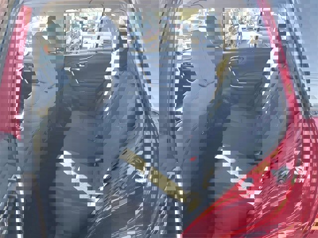 Used 2021 Toyota RAV4 XLE image 11