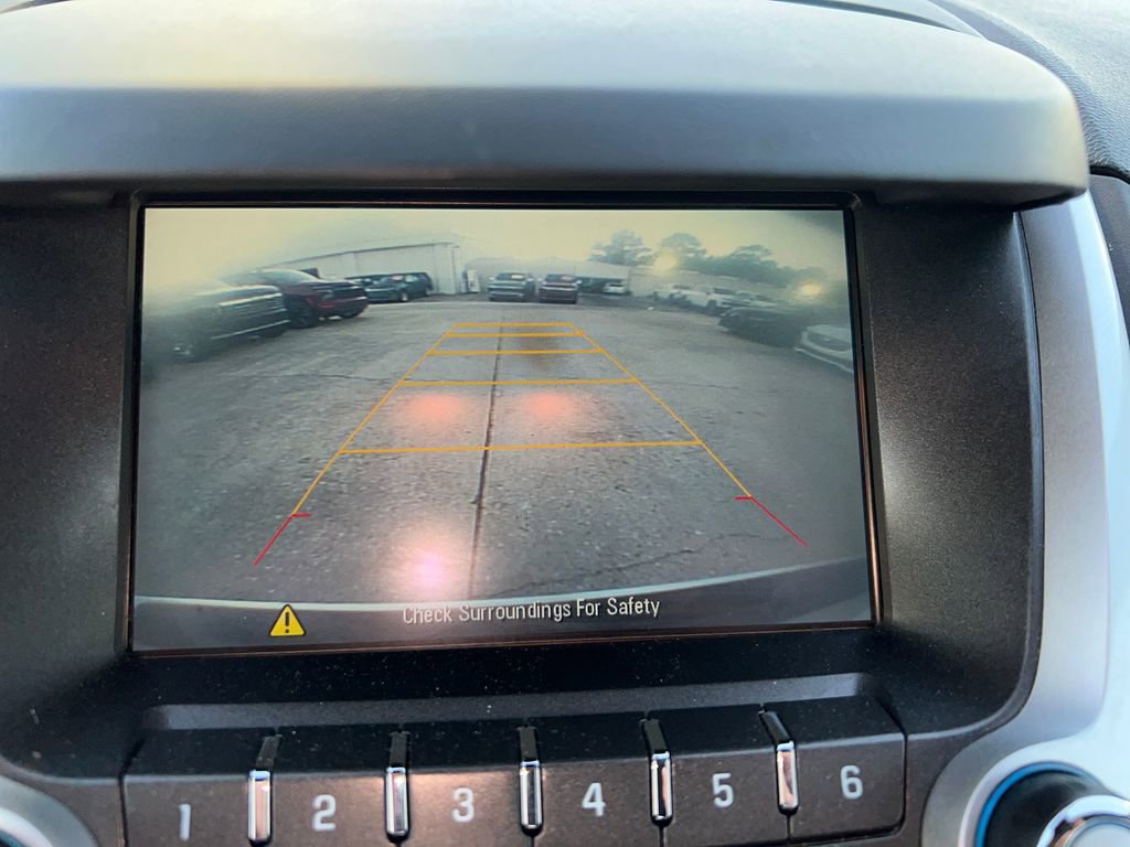 Used 2017 Chevrolet Equinox LS image 20