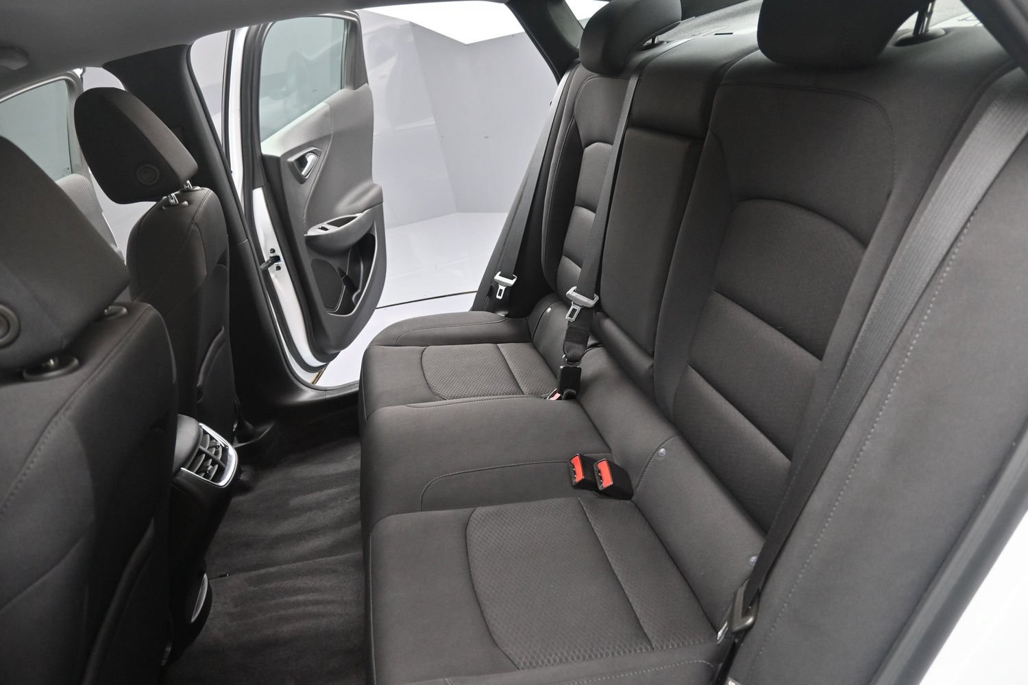 Used 2022 Chevrolet Malibu LT w/ Redline Edition FWD image 33