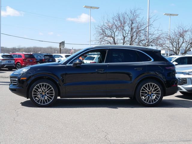 Used 2020 Porsche Cayenne image 4