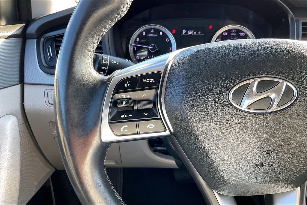 Used 2018 Hyundai Sonata SEL w/ Tech Package 02 FWD image 21