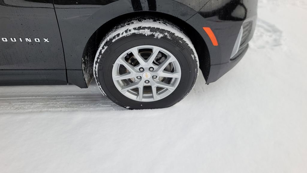 Used 2023 Chevrolet Equinox LT image 15