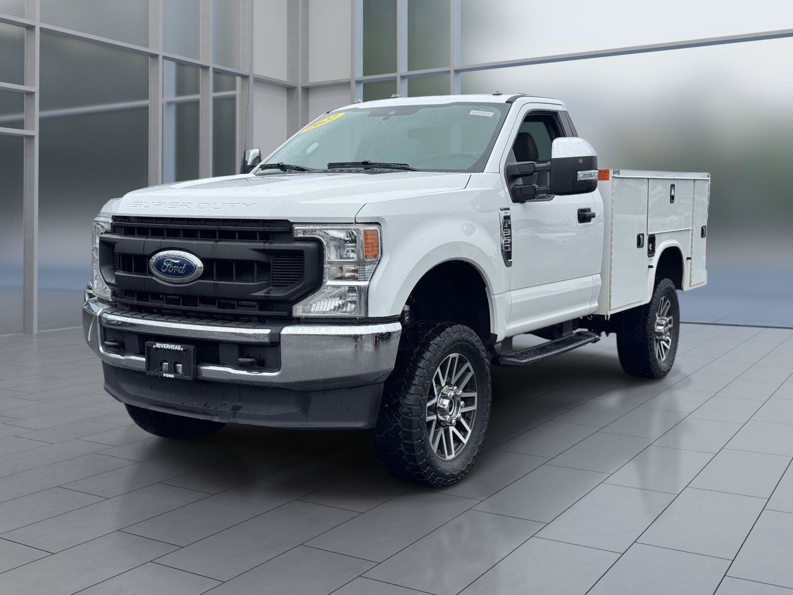 Used 2021 Ford F350 XL w/ Power Equipment Group AWD/4WD image 1
