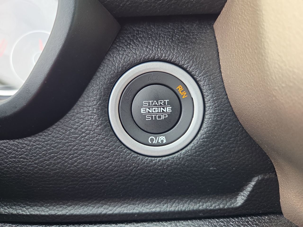 Used 2022 RAM 1500 Laramie RWD image 29
