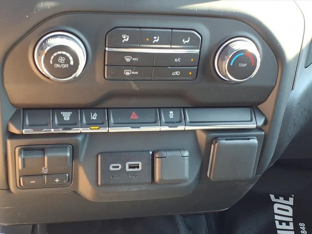 New 2026 Chevrolet Silverado 3500 W/T w/ WT Convenience Package AWD/4WD image 21