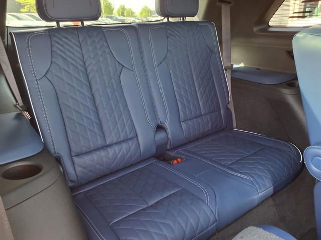 New 2026 Cadillac Vistiq Premium Luxury image 23