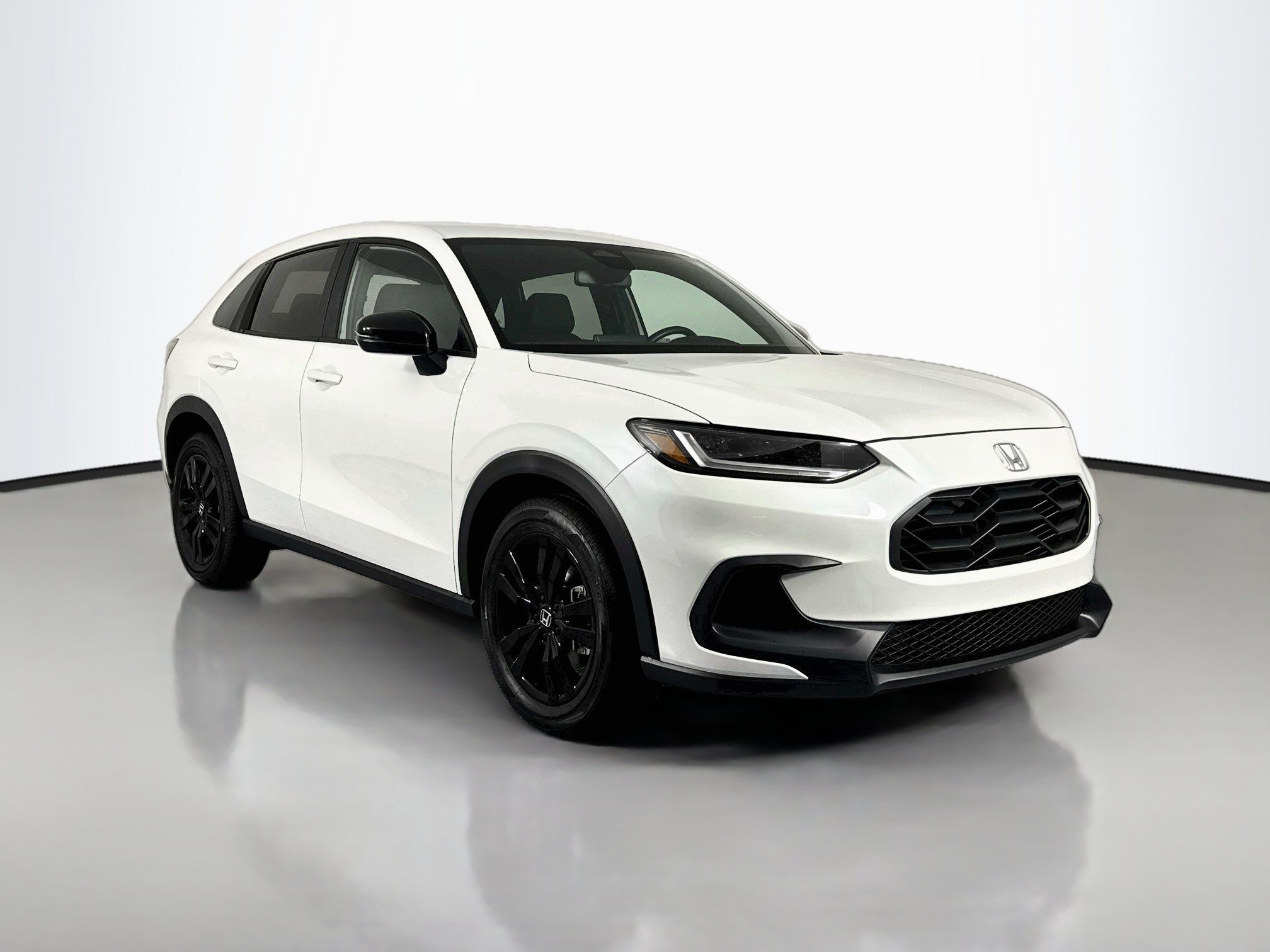 Certified 2026 Honda HR-V Sport image 3