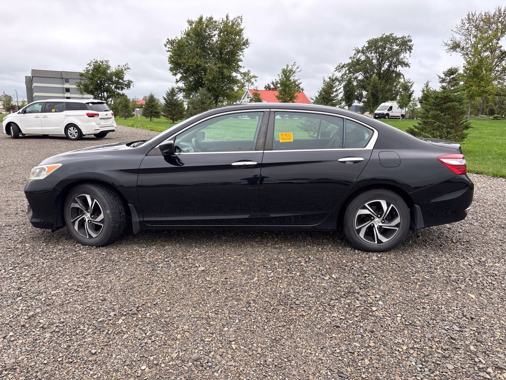 Certified 2017 Honda Accord LX image 6