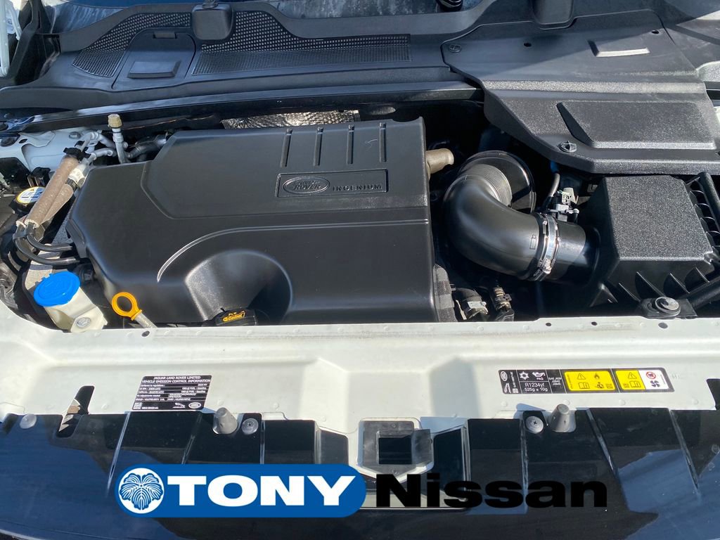 Used 2019 Land Rover Discovery Sport HSE image 18