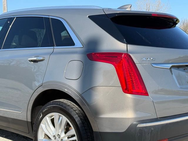 Used 2017 Cadillac XT5 Premium Luxury FWD image 12