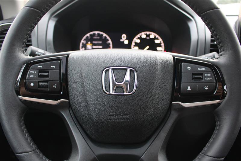 Used 2025 Honda Odyssey EX-L image 17