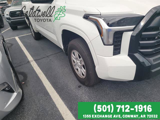 Used 2025 Toyota Tundra SR w/ SR Tow Package AWD/4WD image 4