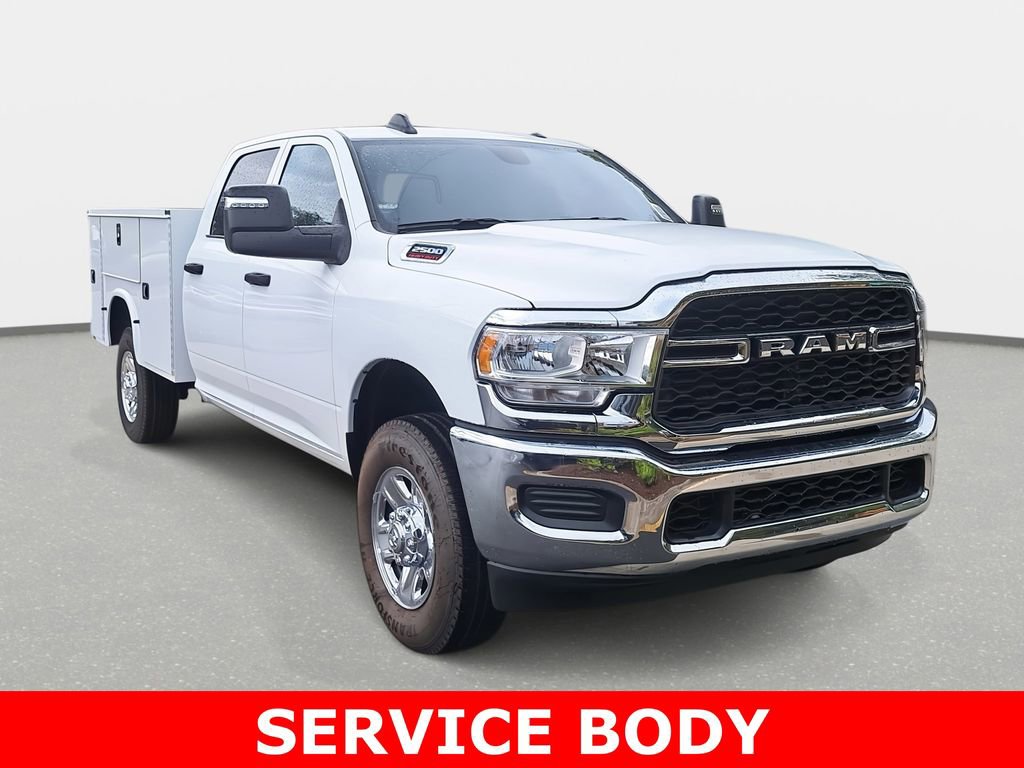 Used 2024 RAM 2500 Tradesman w/ Chrome Appearance Group image 3