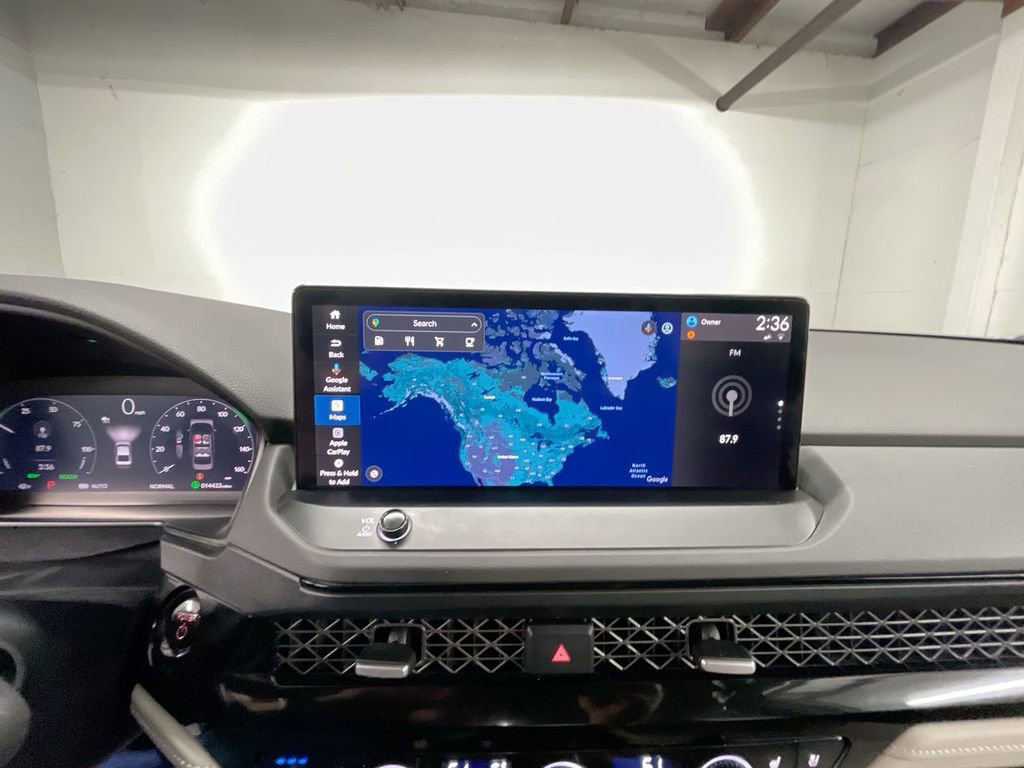 Used 2024 Honda Accord Touring image 14