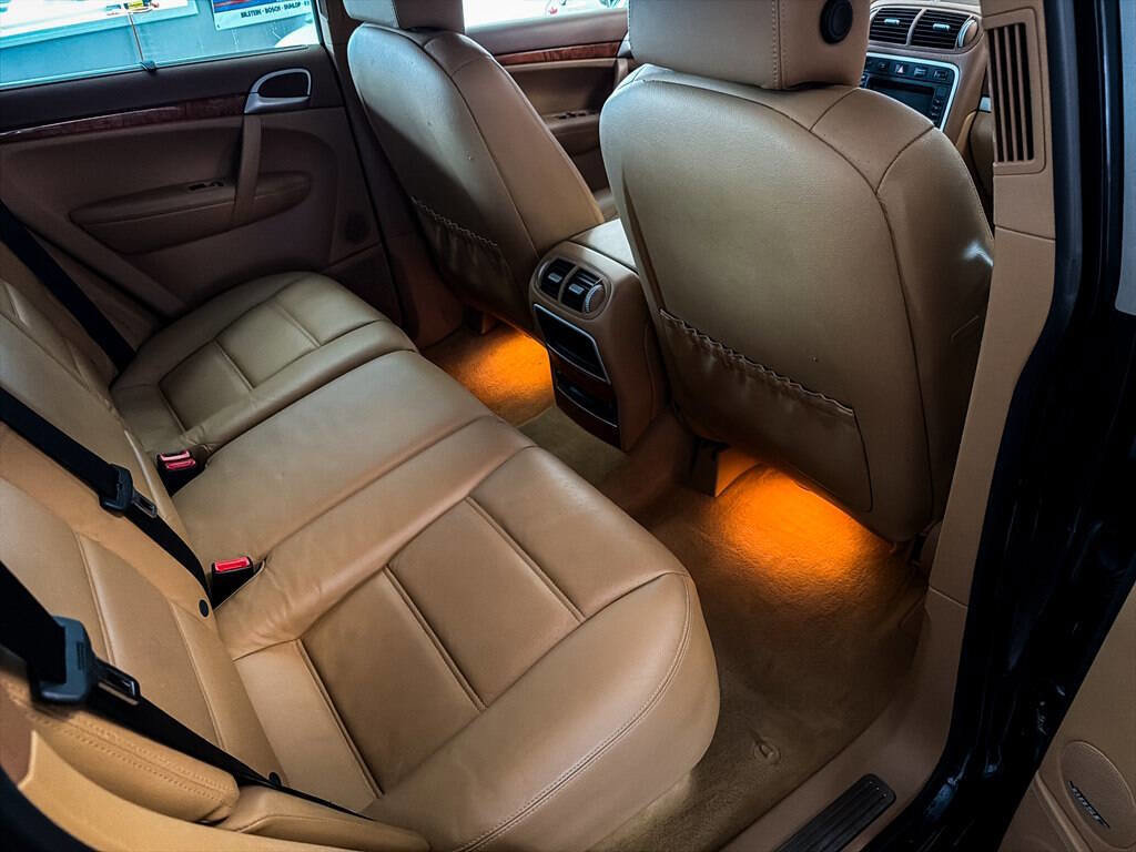 Used 2006 Porsche Cayenne S image 20