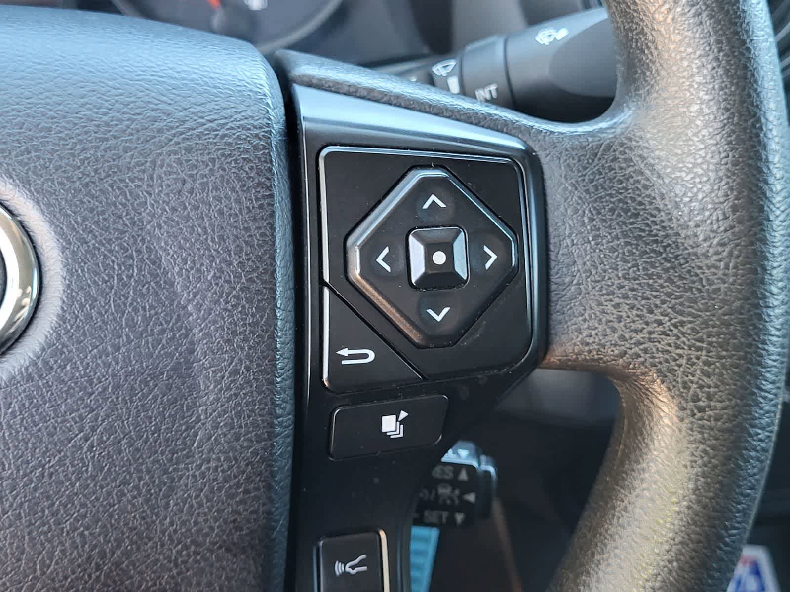 Used 2021 Toyota Tacoma SR AWD/4WD image 16