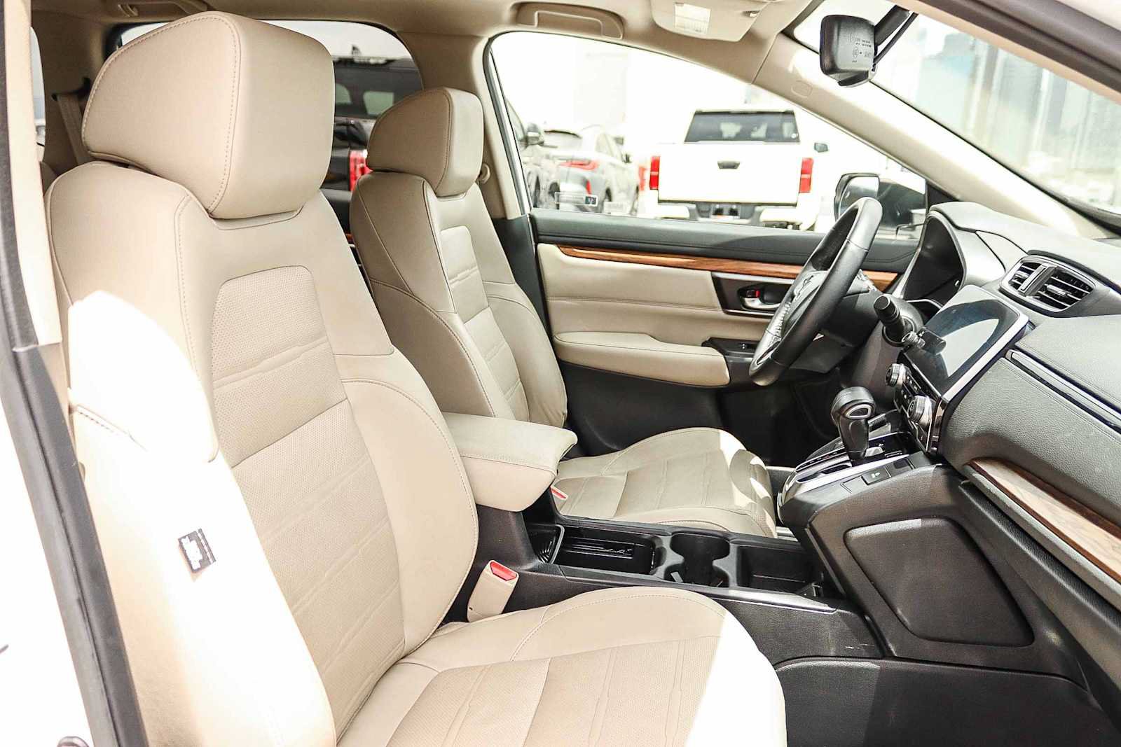 Used 2017 Honda CR-V Touring image 15