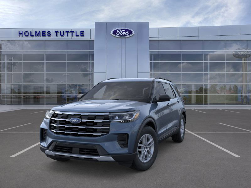 New 2026 Ford Explorer Active image 2
