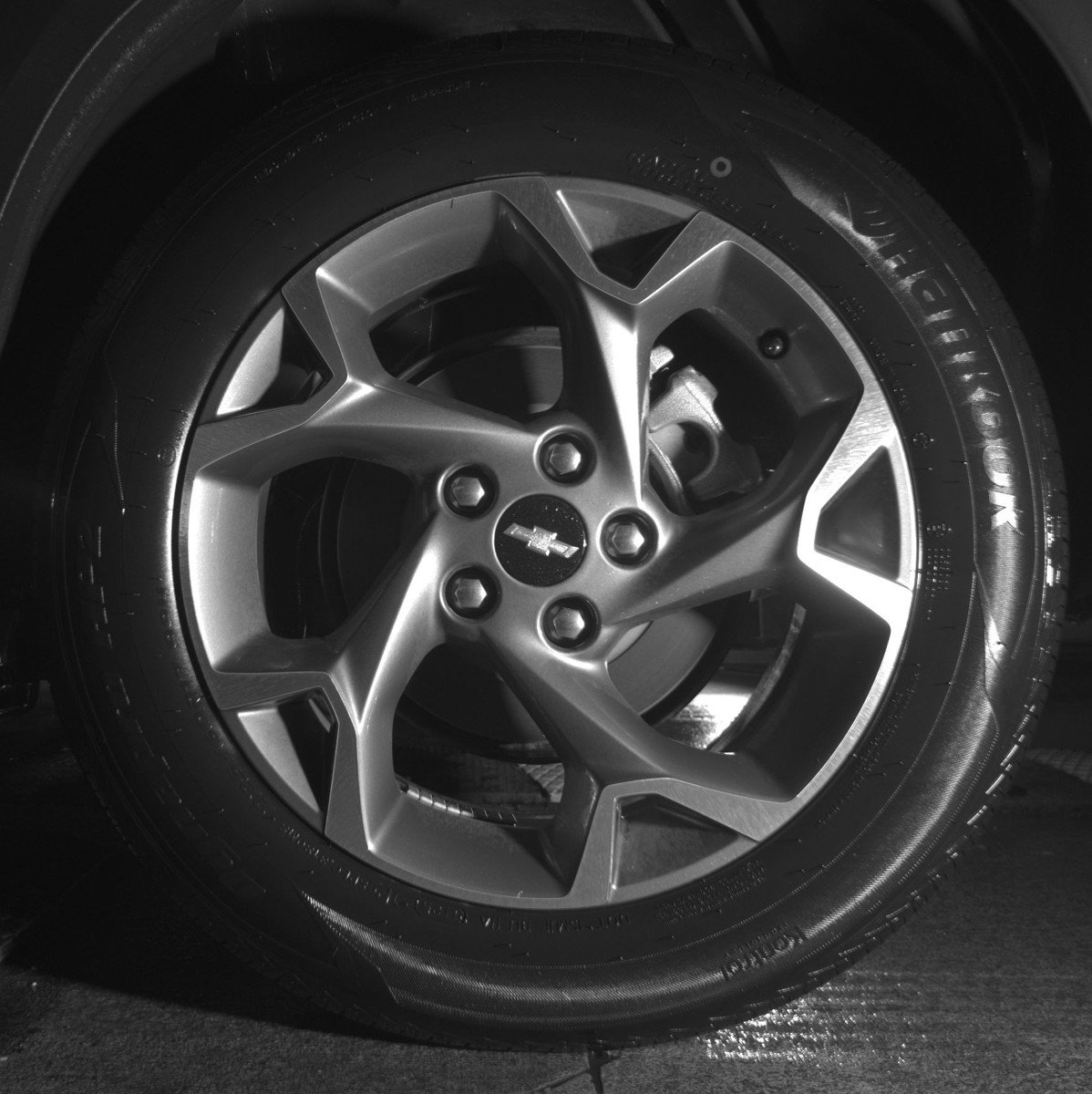 Used 2025 Chevrolet Trax LT FWD image 14